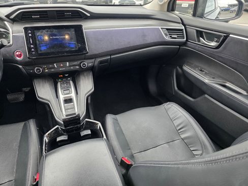 Used 2018 Honda Clarity Touring image 13