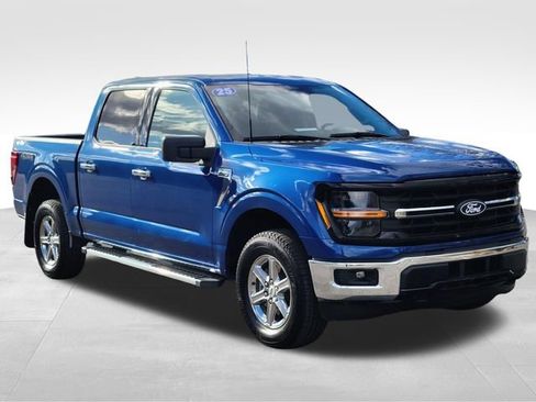 Used 2025 Ford F150 XLT w/ Equipment Group 301A Standard AWD/4WD image 5