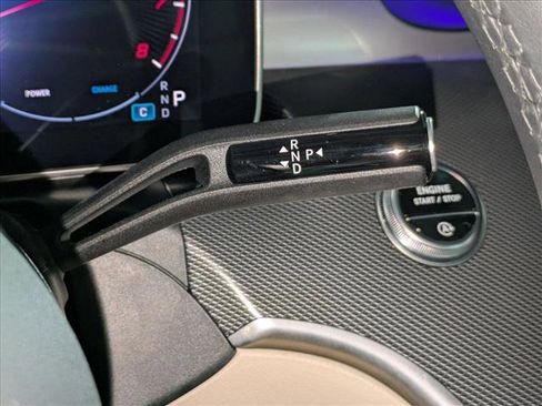 Used 2025 Mercedes-Benz C 300 Sedan image 11