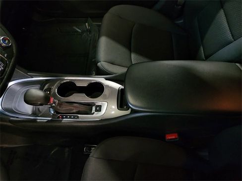 Used 2022 Chevrolet Malibu RS image 13