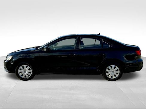 Used 2015 Volkswagen Jetta S image 9