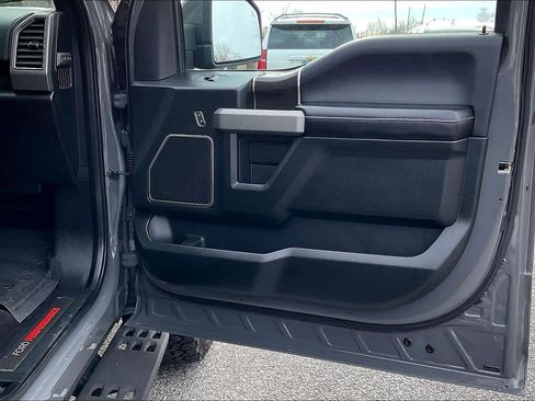 Used 2018 Ford F150 Raptor w/ Equipment Group 802A Luxury image 24