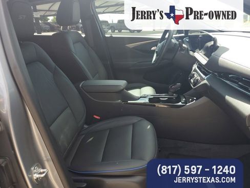 Used 2025 Buick Envista Sport Touring w/ Convenience I Package image 5