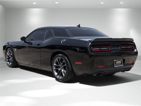Used 2023 Dodge Challenger R/T Scat Pack w/ Plus Package RWD image 9