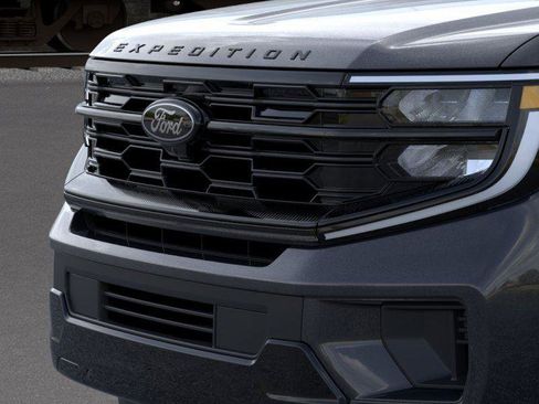 New 2026 Ford Expedition Max Platinum w/ Stealth Appearance Package AWD/4WD image 17