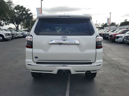 Used 2018 Toyota 4Runner Limited image 8