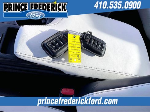 Used 2021 Lexus IS 350 F Sport image 10