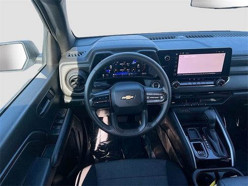 Used 2024 Chevrolet Colorado W/T w/ WT Convenience Package image 21