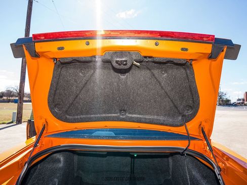Used 2014 Dodge Challenger R/T RWD image 66