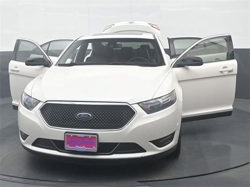 Used 2016 Ford Taurus SHO w/ Equipment Group 401A image 36