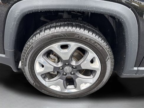 Used 2019 Jeep Compass Limited image 23