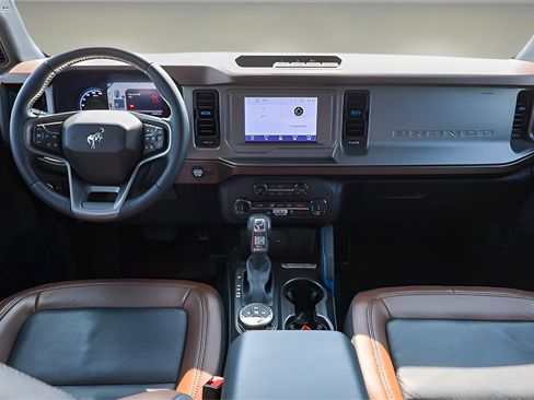 Used 2022 Ford Bronco Outer Banks image 25