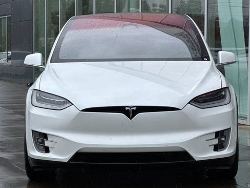 Used 2020 Tesla Model X Long Range image 8