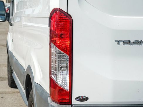 Used 2018 Ford Transit 150 130 Medium Roof RWD image 7