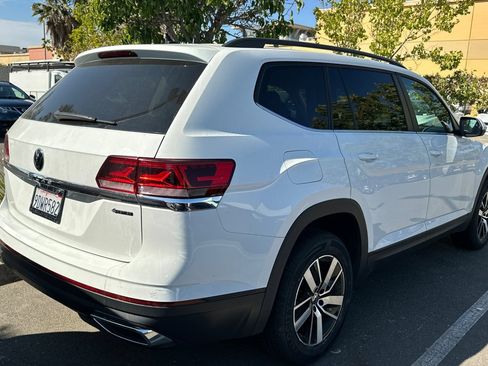 Used 2023 Volkswagen Atlas SE AWD/4WD image 5