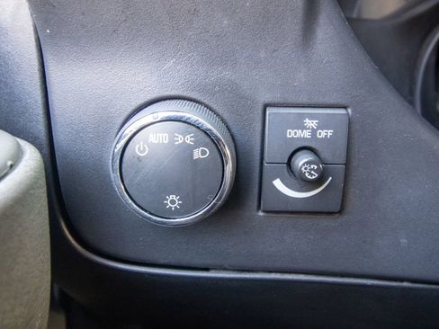 Used 2016 Chevrolet Express 3500 Extended image 27