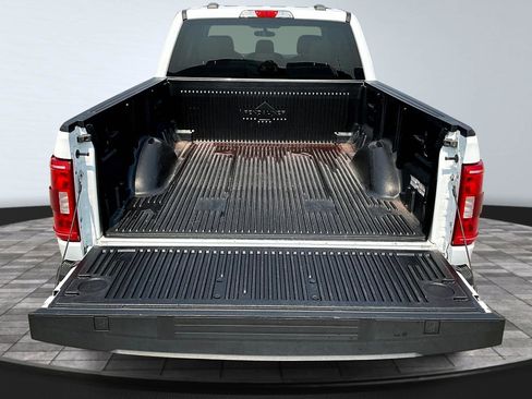 Used 2021 Ford F150 XLT w/ XTR Package image 7