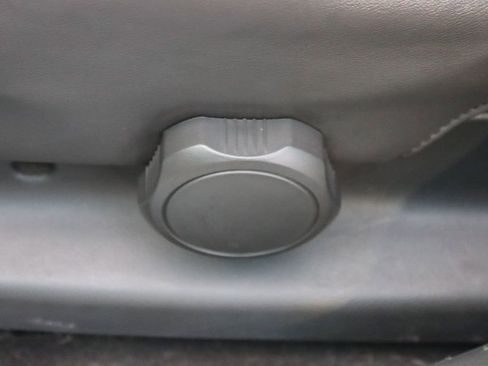 Used 2015 Chevrolet Spark LT image 44