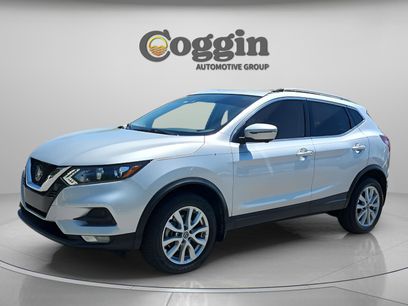 Used 2022 Nissan Rogue Sport SV w/ Technology Package