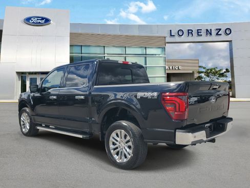 Used 2024 Ford F150 Lariat w/ FX4 Off-Road Package image 7