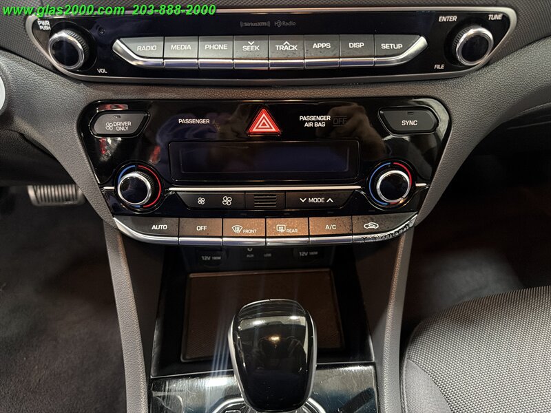 Used 2018 Hyundai Ioniq Blue FWD image 27