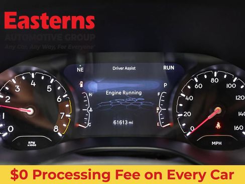 Used 2024 Jeep Compass Latitude AWD/4WD image 17