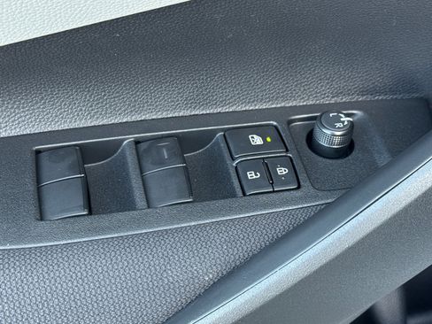 New 2026 Toyota Corolla SE image 12