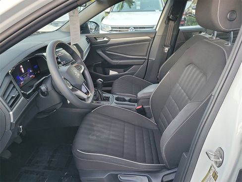 Certified 2022 Volkswagen Jetta Sport image 14