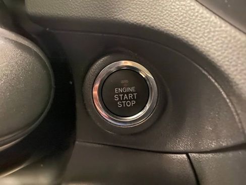 Used 2019 Subaru Ascent Premium w/ Popular Package #2 AWD/4WD image 15
