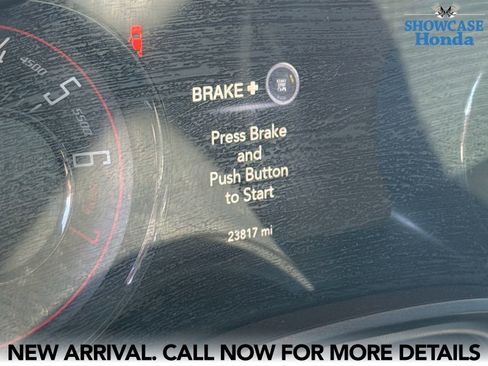 Used 2022 Dodge Challenger GT w/ Driver Convenience Group image 9