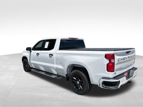 Used 2023 Chevrolet Silverado 1500 RST w/ Z71 Off-Road Package AWD/4WD image 3