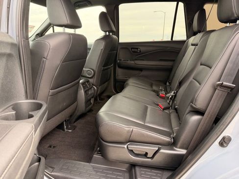 Used 2023 Honda Passport EX-L image 34