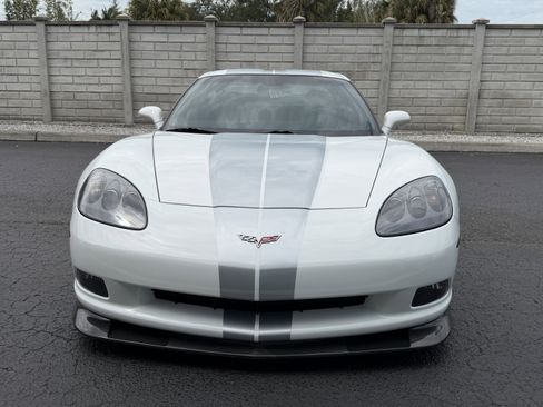 Used 2013 Chevrolet Corvette Coupe w/ 4LT Preferred Equipment Group RWD image 10