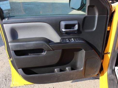 Used 2015 Chevrolet Silverado 2500 W/T AWD/4WD image 15