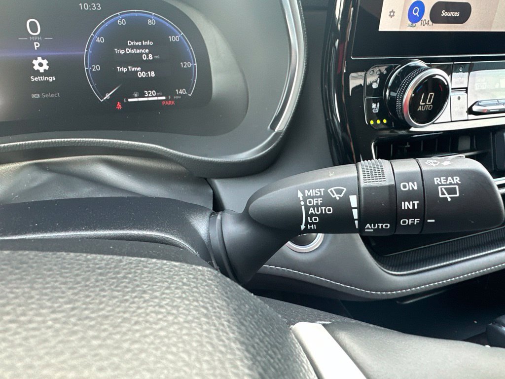 Used 2024 Toyota Highlander Platinum AWD/4WD image 44