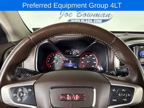Used 2016 GMC Canyon SLT w/ Driver Alert Package AWD/4WD image 11