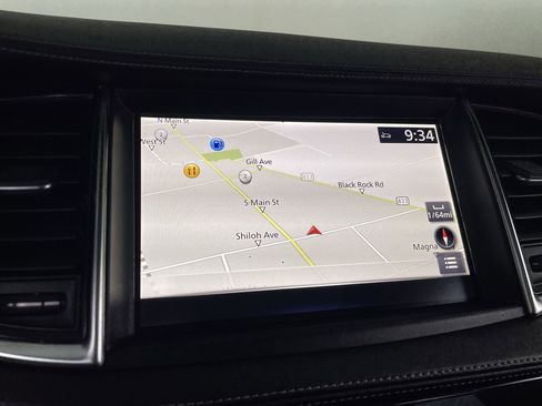 Used 2021 INFINITI QX50 Essential image 17