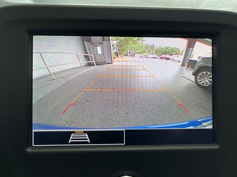 Used 2024 Chevrolet Equinox LT FWD image 23