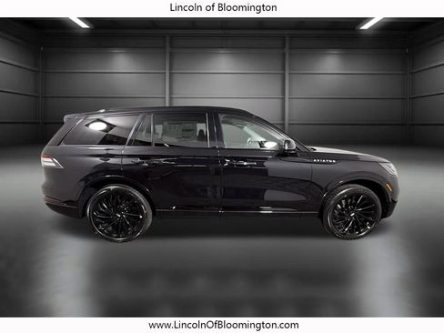 New 2026 Lincoln Aviator Reserve AWD/4WD image 7