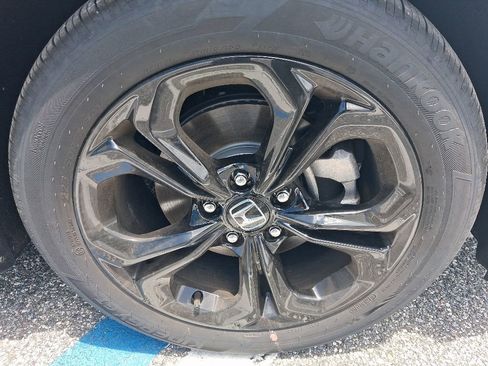 Certified 2025 Honda Accord SE image 14