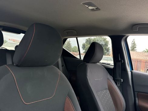 Certified 2023 Nissan Kicks SR FWD image 19