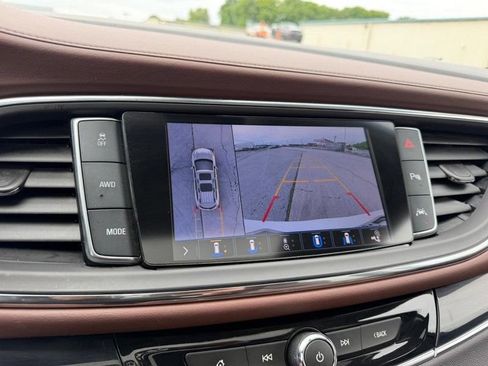 Used 2021 Buick Enclave Avenir w/ Avenir Technology Package AWD/4WD image 24