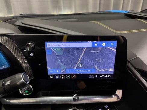 Used 2020 Chevrolet Corvette Stingray Premium Cpe w/ 3LT Preferred Equipment Group RWD image 23