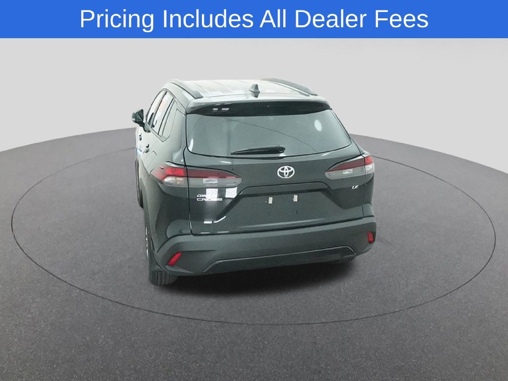 New 2026 Toyota Corolla Cross LE w/ Moonroof Package FWD image 6