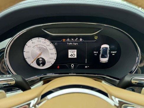 Used 2023 Bentley Flying Spur W12 AWD/4WD image 26