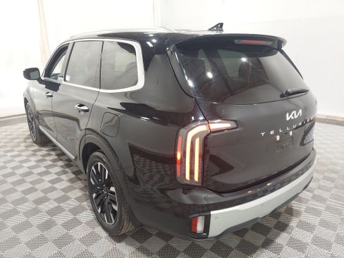 Used 2023 Kia Telluride SX AWD/4WD image 2