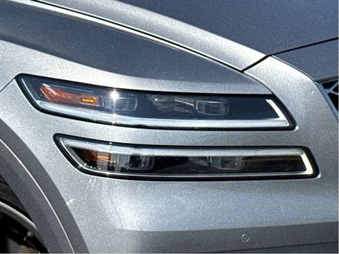 Used 2024 Genesis GV80 3.5T Advanced AWD/4WD image 5