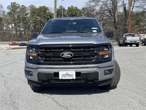 New 2025 Ford F150 XLT w/ Equipment Group 302A MID image 2
