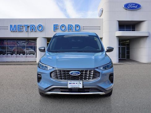 Used 2025 Ford Escape Active w/ Cold Weather Package FWD image 10