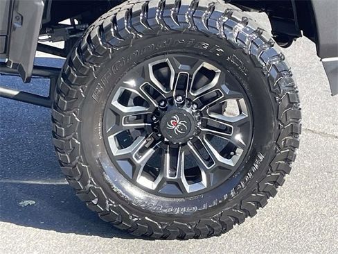 Used 2024 RAM 3500 Laramie w/ Night Edition image 38